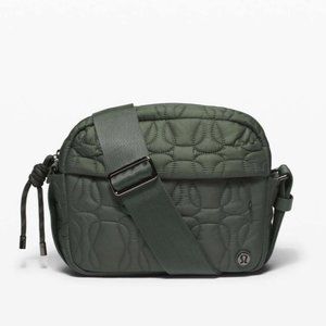 Lululemon Quilted Embrace Crossbody Bag in Smoked Spruce